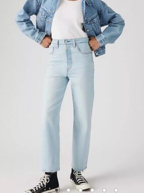 Levi's Ribcage Straight Ankle Jeans | *Medium Wash* | Size 28